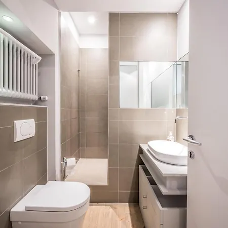 Ab - Via Santo Stefano 74 بولونيا