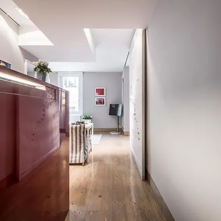 Ab - Via Santo Stefano 74 *