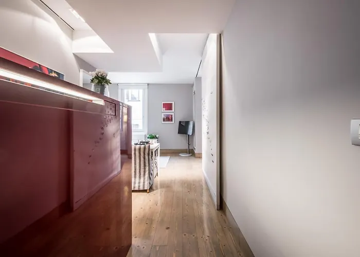 Ab - Via Santo Stefano 74 *